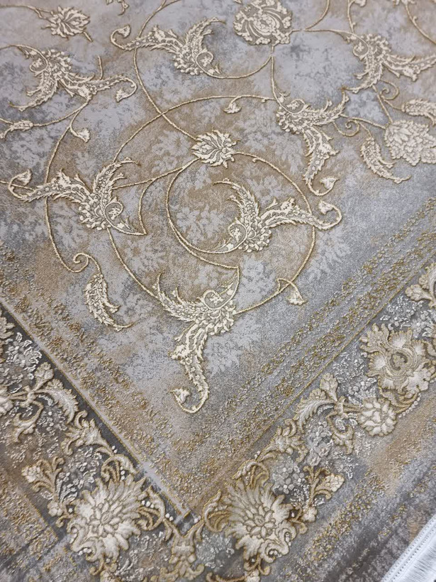 فرش ۷۰۰ شانه هایباک طلا کوب دربار سیلور - گالری فرش ترنج اصفهان