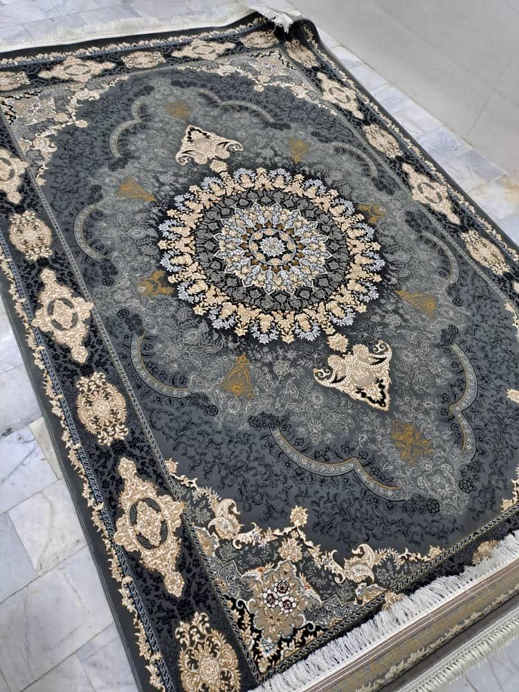 ۶ متری  ۷۰۰ شانه تراکم۲۵۵۰ ۱۰۰درصد  اکرلیک تک شده(ته انباری) تخفیفی