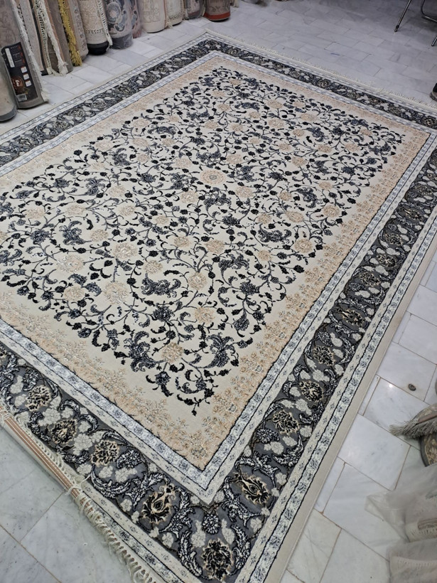 ۹متری ۷۰۰شانه تراکم۲۱۰۰ ۱۰۰درصد اکرلیک تک شده (ته انباری) تخفیفی