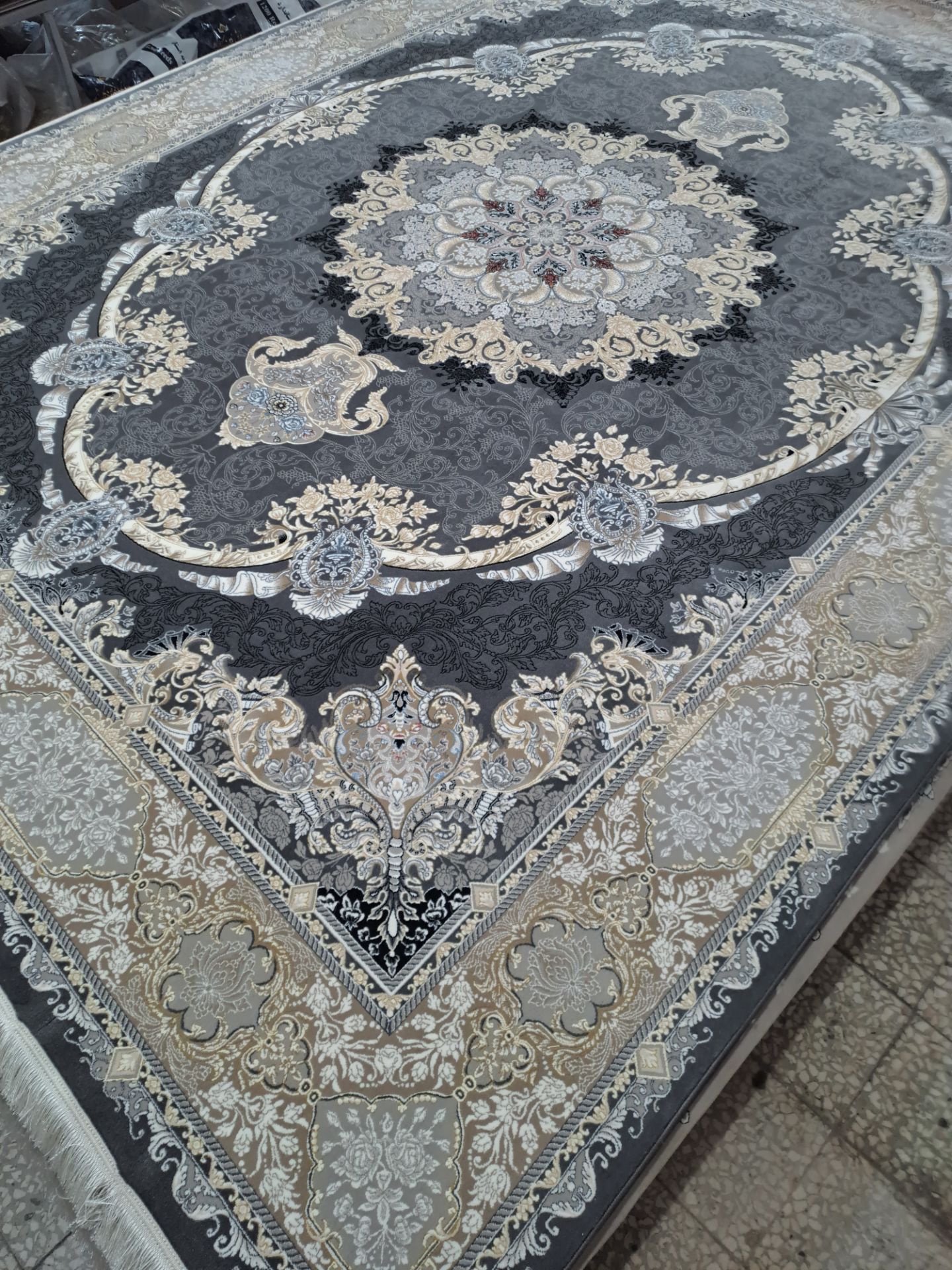۱۲متری  ۷۰۰شانه تراکم۲۵۵۰ ۱۰۰درصد اکرلیک(ته انباری) تخفیفی